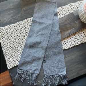 Alpaca Camargo Authentic Peruvian Grey Scarf Like New